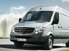 Comparison of ford transit and peugeot boxer